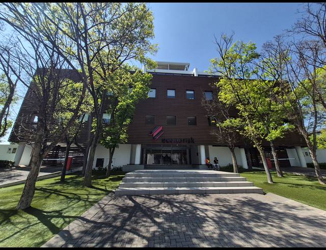 150M² OFFICE TO LET IN RIVONIA